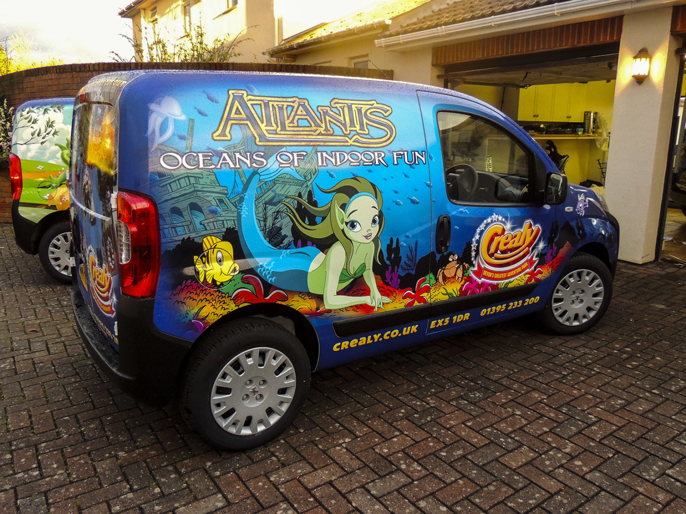 Crealy van graphics wrap