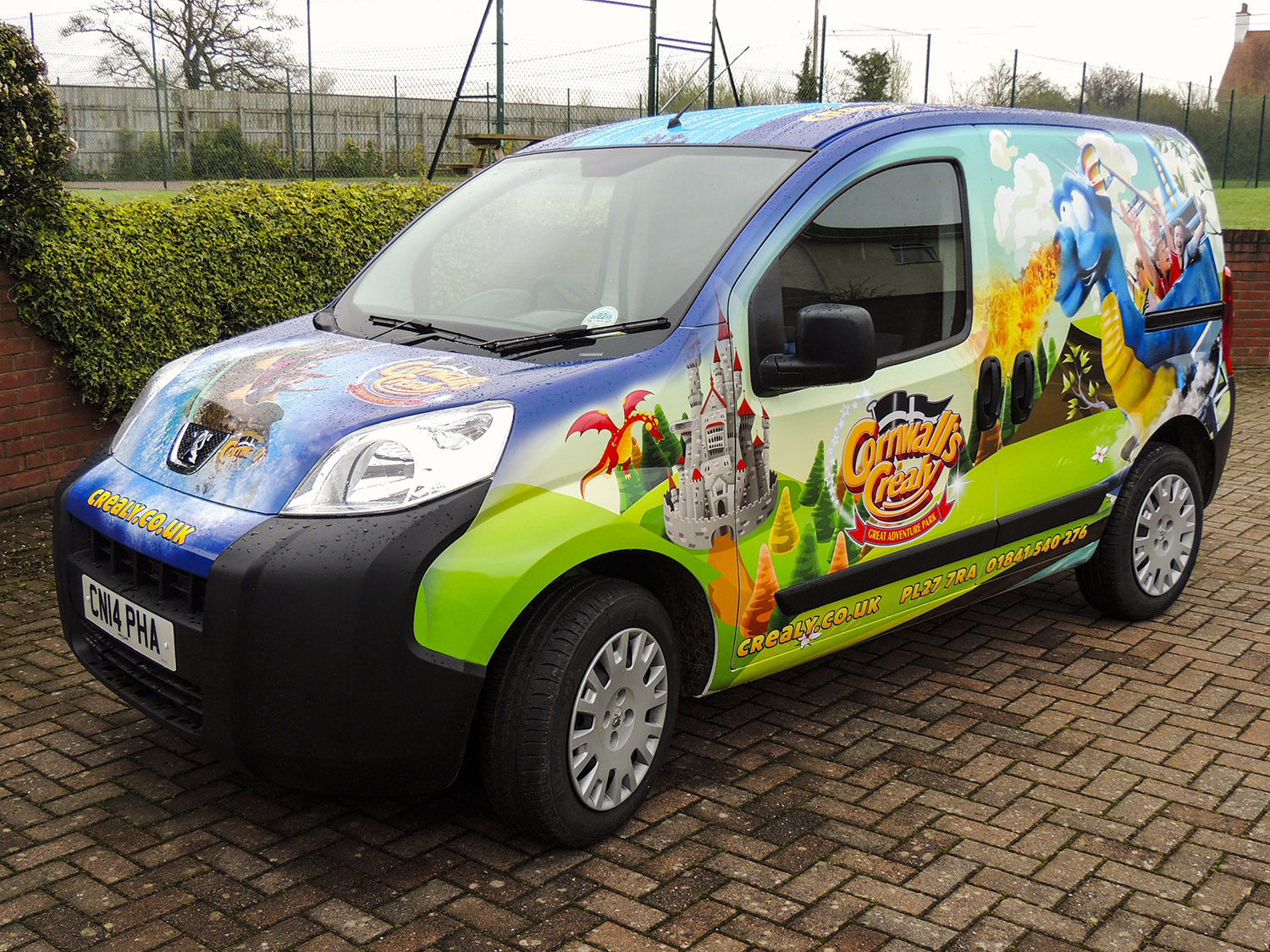 Crealy vehicle wrap